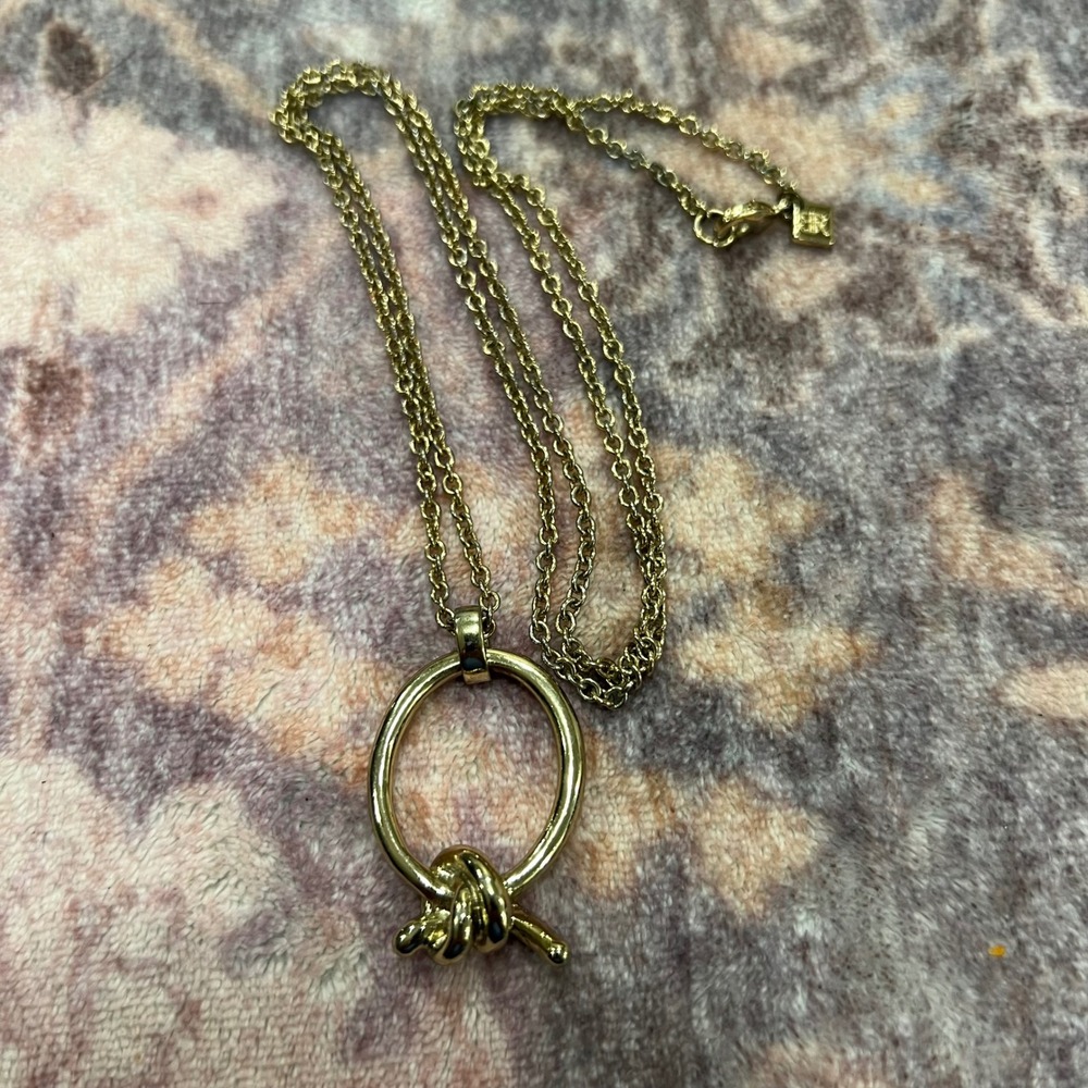 Banana Republic Womens Gold Tone Double Strand Knot Circle Pendant Necklace